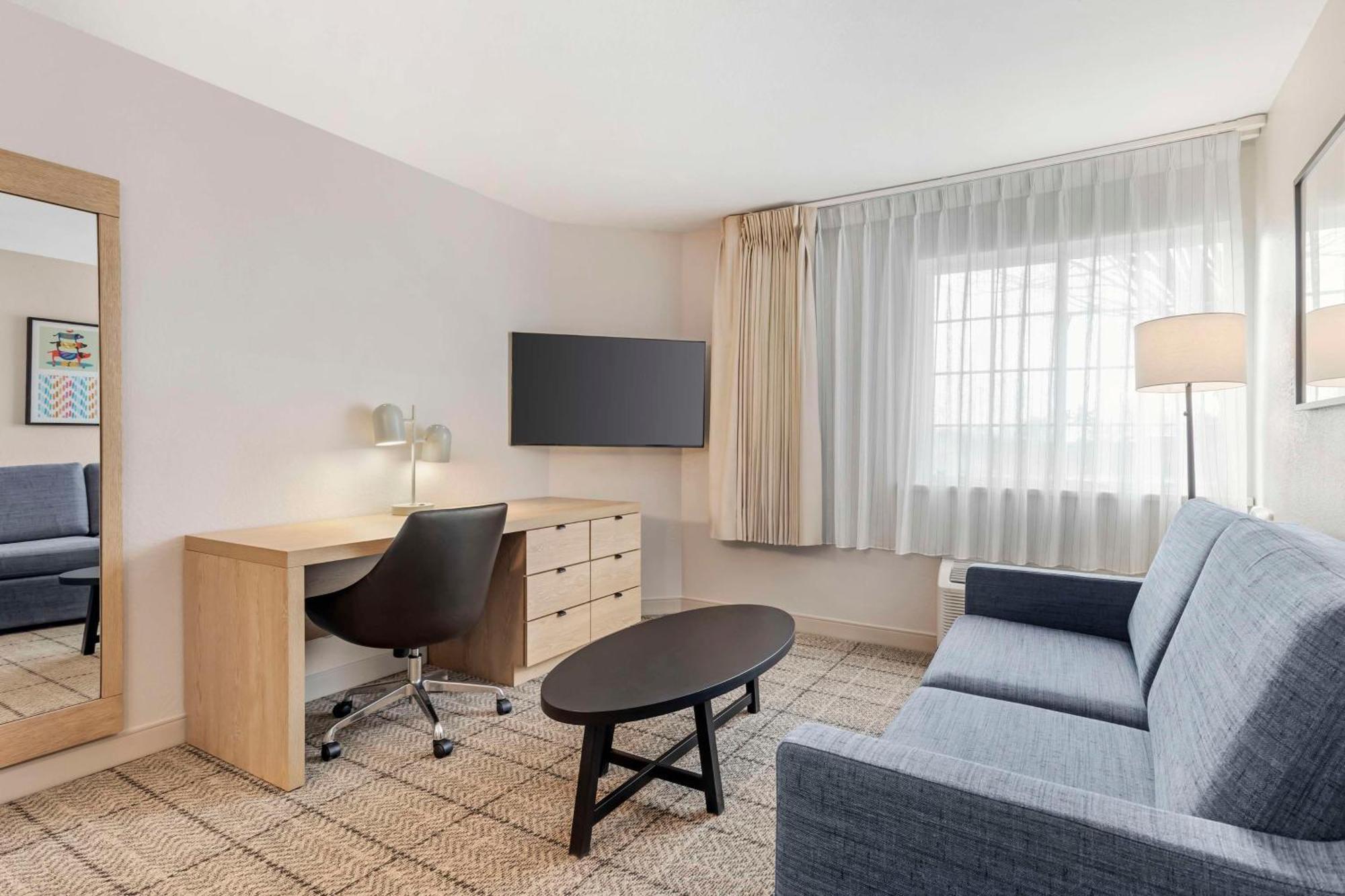 Sonesta Simply Suites Baltimore BWI Airport Linthicum Exterior foto