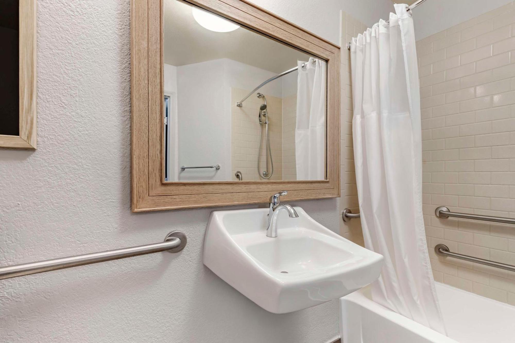 Sonesta Simply Suites Baltimore BWI Airport Linthicum Exterior foto