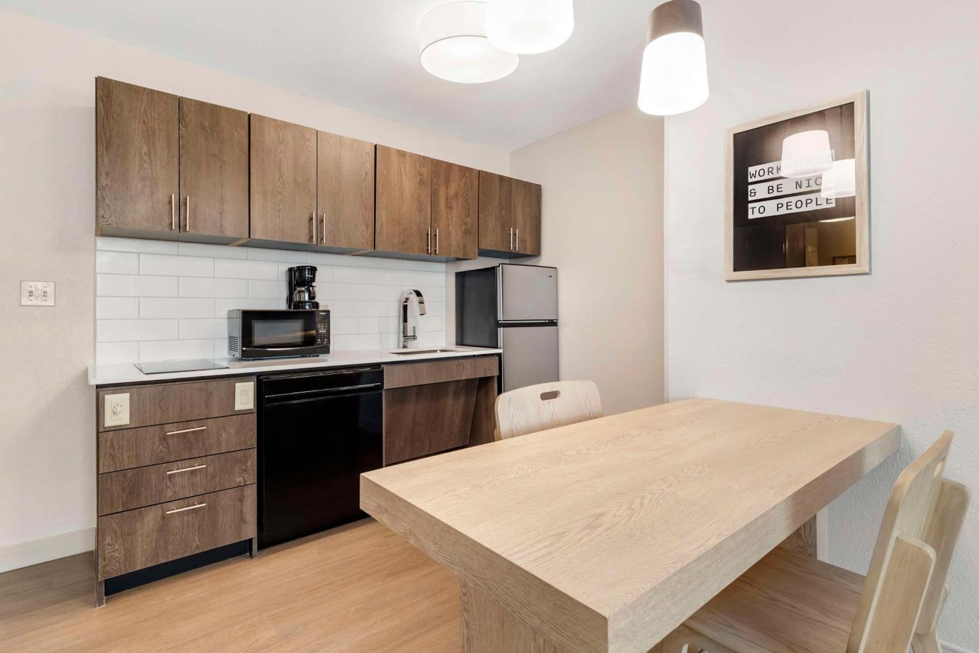 Sonesta Simply Suites Baltimore BWI Airport Linthicum Exterior foto